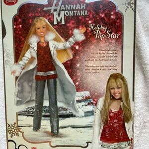Hannah Montana Holiday Pop Star Doll